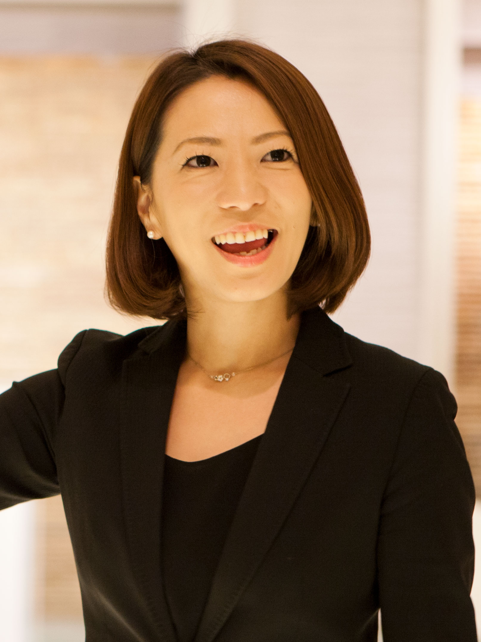 有賀明美|講演WISH(ワールド企画)